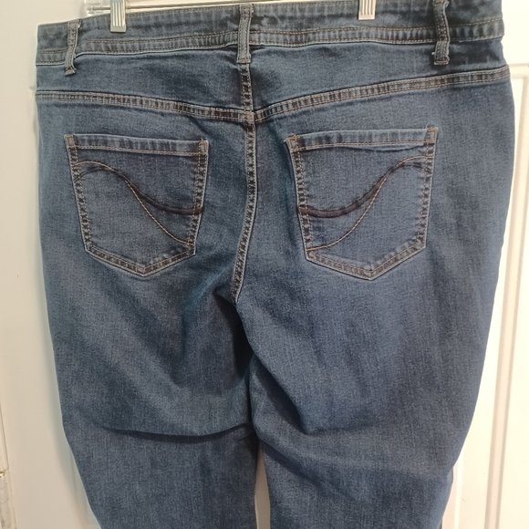Lane Bryant Women's Jeans 22R Bootcut - Picture 4 of 15